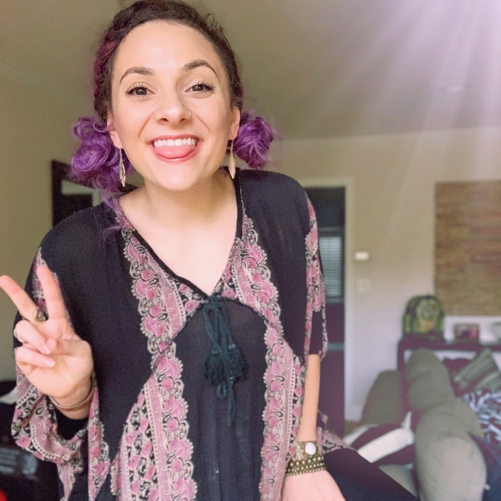 Meet your Posher, Genevieve